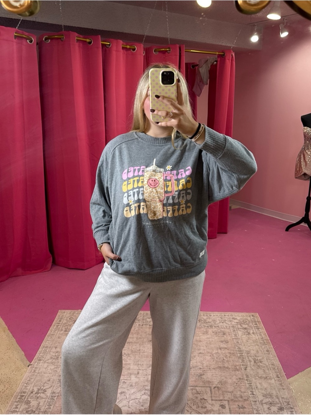 Simply Southern Relaxed Graphic Crewneck Sweater - Gray
